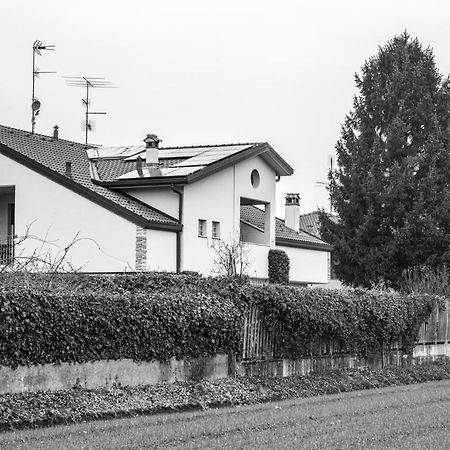Apartmán Casa Rosa Luisago Exteriér fotografie